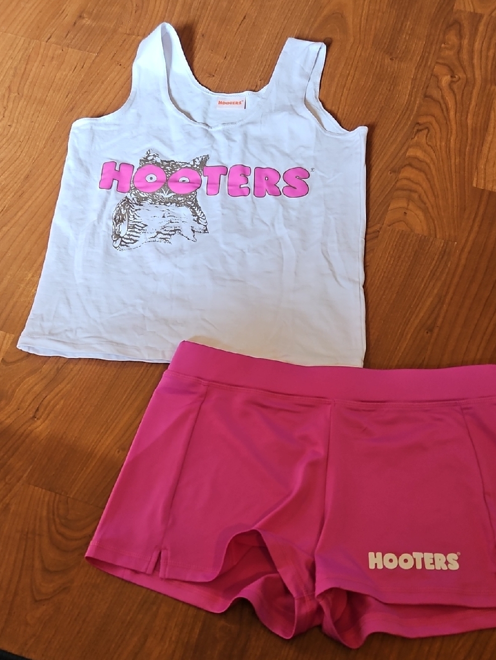 Hooters Tank White and Hot Pink Tank Top With Hot Pink Shorts Size Large